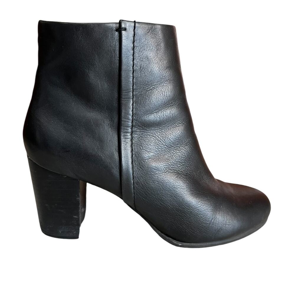 Vionic Perk Kennedy Heeled Leather Ankle Boots Black 9.5